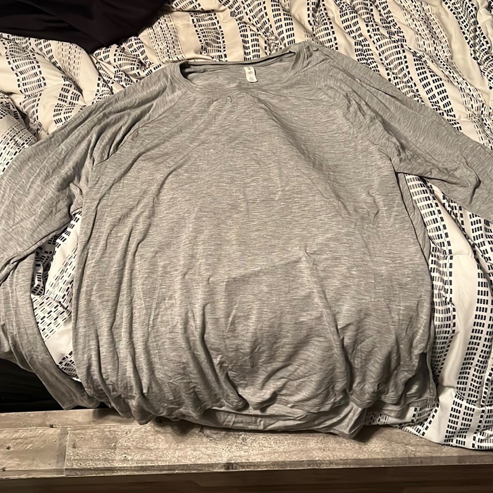 Under Armor workout top